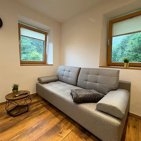 Modernes Serviced - Land Idyll * Durrnberg